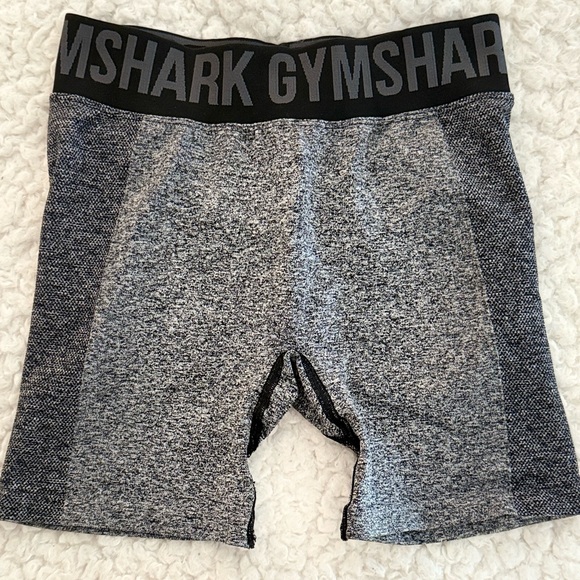 Gymshark Pants - Gymshark Flex Shorts - Size Small - Black/Grey Marl - High Waisted Seamless